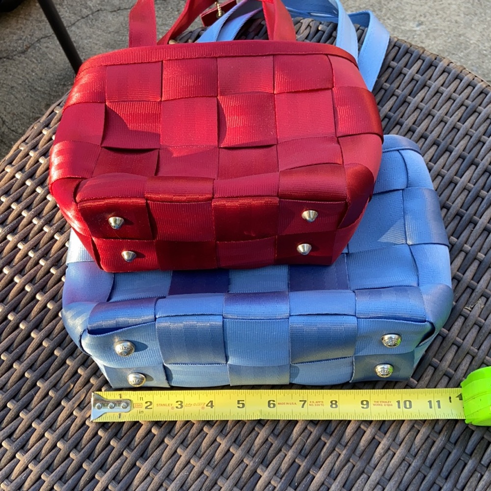 Two (2) Harvey’s Seatbelt bags-selling together - Picture 8 of 9